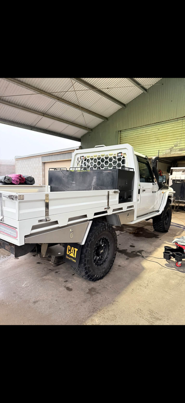 LandCruiser tray and toolboxes cleaned up